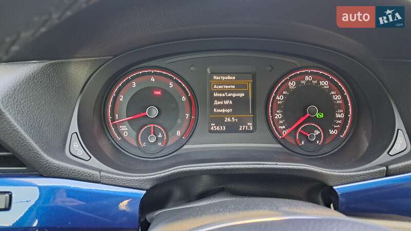 Седан Volkswagen Passat 2021 в Микулинцях