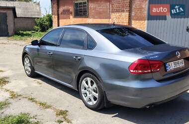Седан Volkswagen Passat 2012 в Лубнах