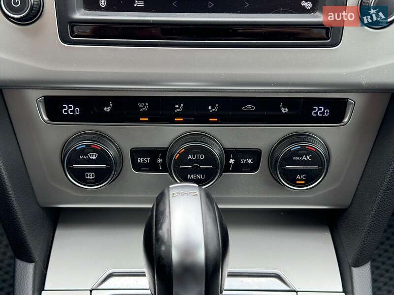 Универсал Volkswagen Passat 2015 в Виннице