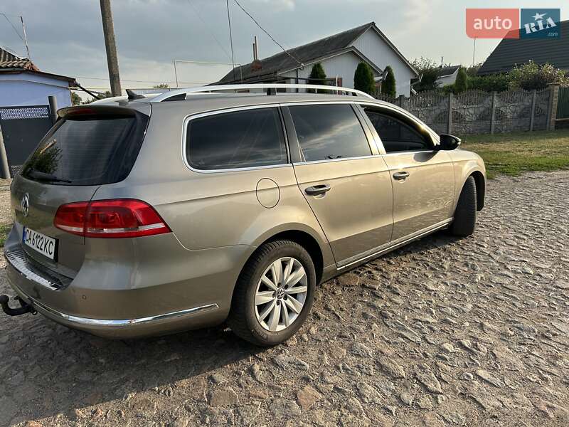 Универсал Volkswagen Passat 2012 в Смеле