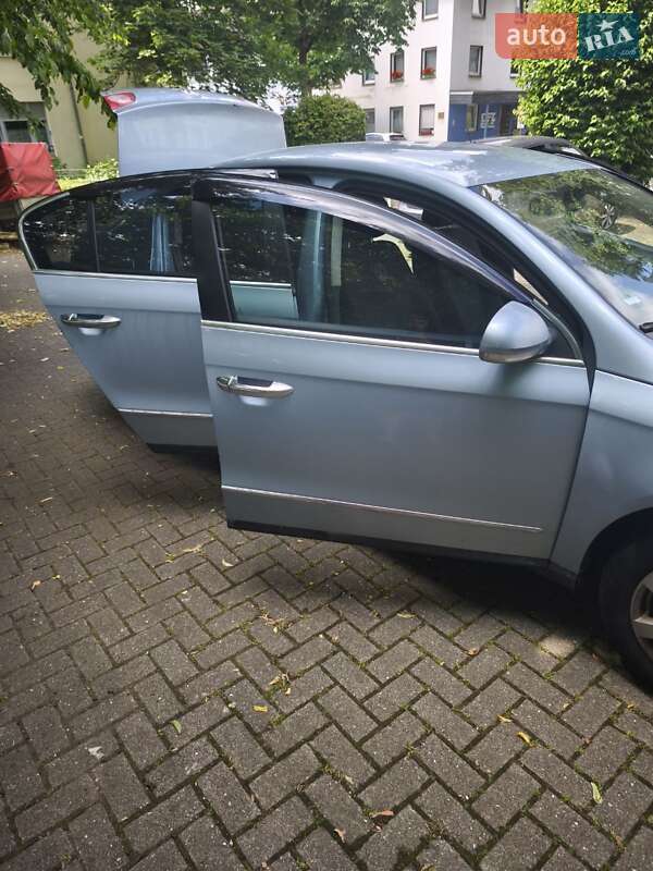 Седан Volkswagen Passat 2005 в Полтаві