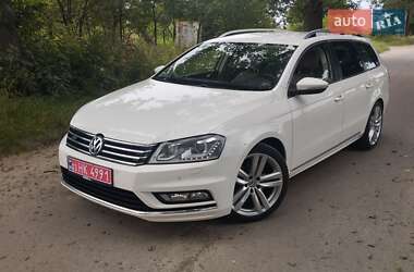 Універсал Volkswagen Passat 2013 в Кам'янці-Бузькій