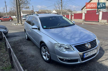 Універсал Volkswagen Passat 2009 в Малині