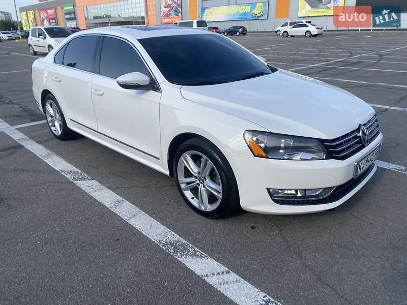 Седан Volkswagen Passat 2014 в Кропивницькому