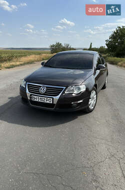 Седан Volkswagen Passat 2006 в Вознесенске