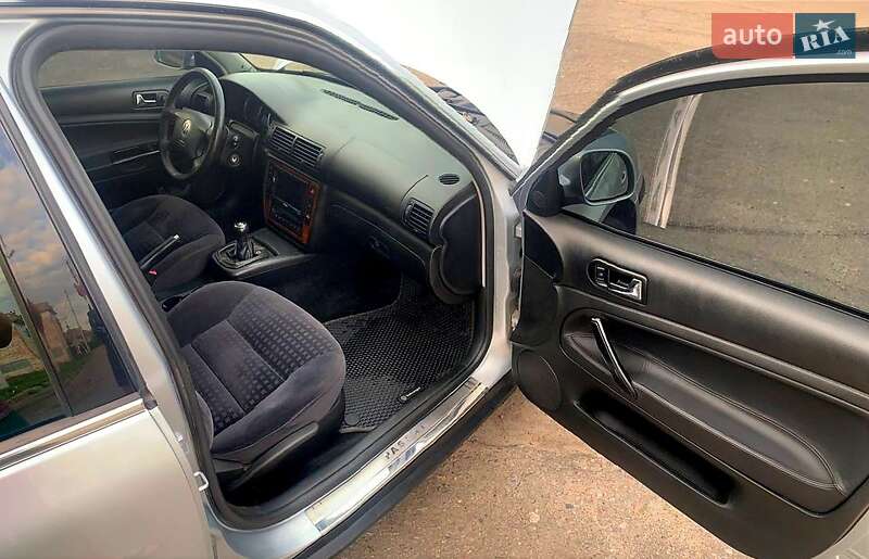 Седан Volkswagen Passat 2002 в Богодухіву фото 10 Седан Volkswagen Passat 2002 в Богодухіву