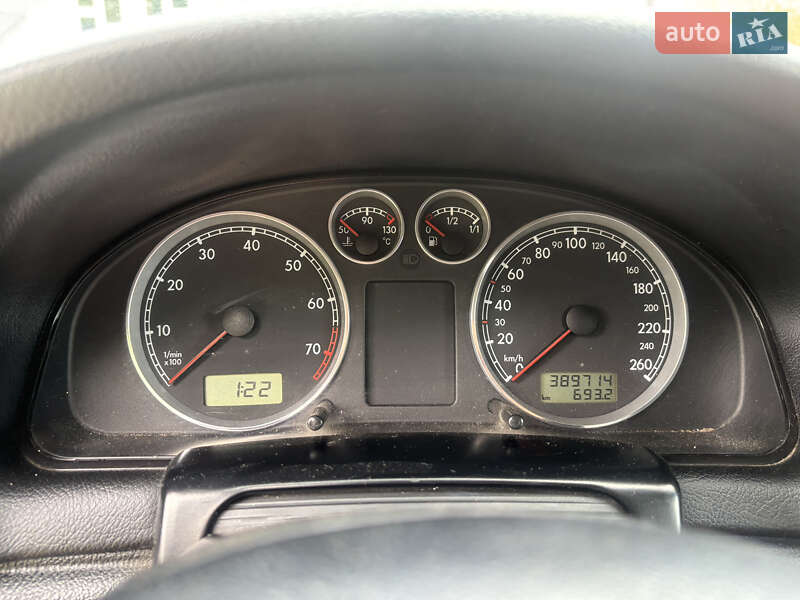 Седан Volkswagen Passat 2002 в Черновцах фото 23 Седан Volkswagen Passat 2002 в Черновцах