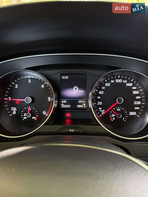 Универсал Volkswagen Passat 2016 в Виноградове