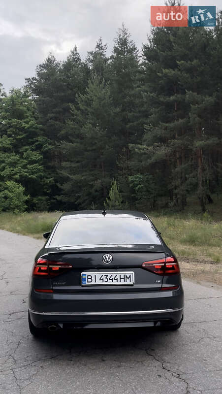 Седан Volkswagen Passat 2018 в Кременчуці