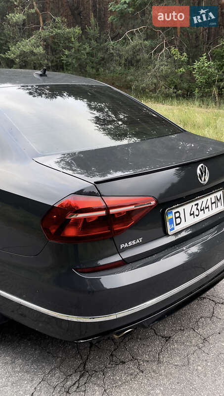 Седан Volkswagen Passat 2018 в Кременчуці
