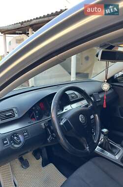 Універсал Volkswagen Passat 2008 в 