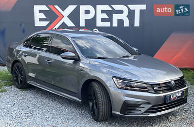 Седан Volkswagen Passat 2017 в Львові