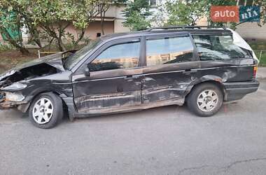 Універсал Volkswagen Passat 1990 в Києві