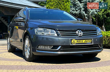 Універсал Volkswagen Passat 2011 в Львові