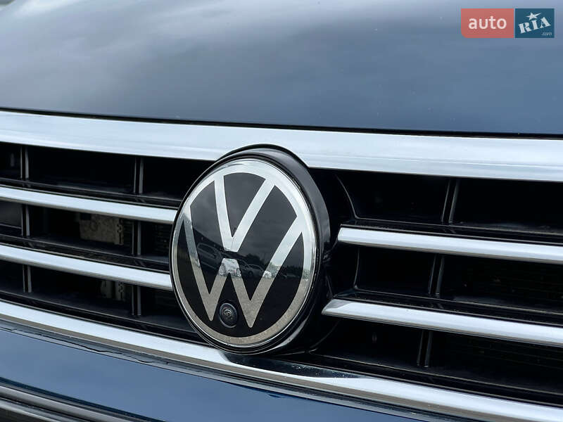 Универсал Volkswagen Passat 2022 в Луцке