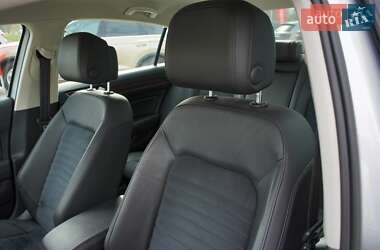 Седан Volkswagen Passat 2018 в 