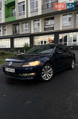 Седан Volkswagen Passat 2013 в Шептицькому