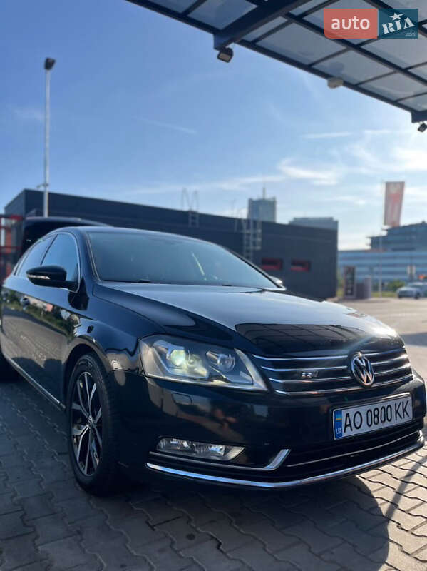 Volkswagen Passat 2011 Volkswagen Passat 2011