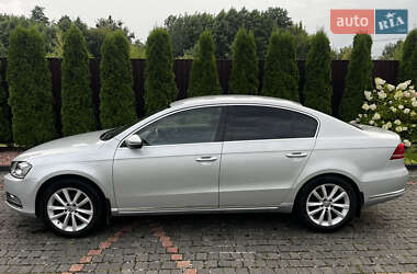Седан Volkswagen Passat 2013 в Киеве