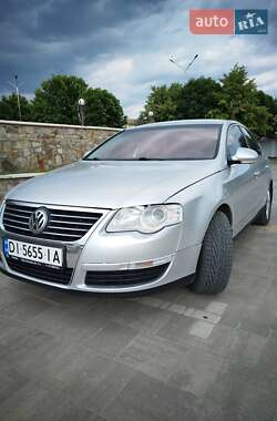 Седан Volkswagen Passat 2006 в 