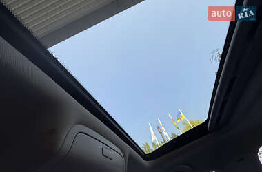 Седан Volkswagen Passat 2015 в 
