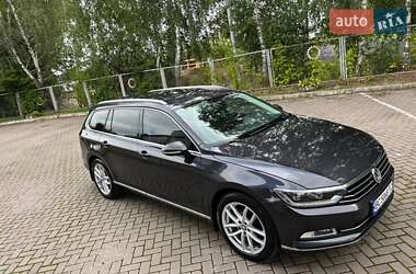 Универсал Volkswagen Passat 2018 в Самборе