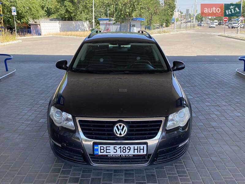 Универсал Volkswagen Passat 2006 в Николаеве