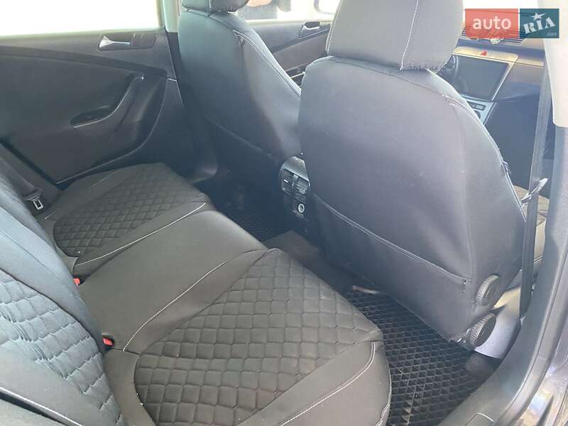 Универсал Volkswagen Passat 2006 в Николаеве