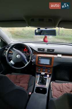 Седан Volkswagen Passat 2006 в 