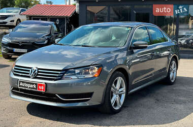Седан Volkswagen Passat 2014 в Вінниці