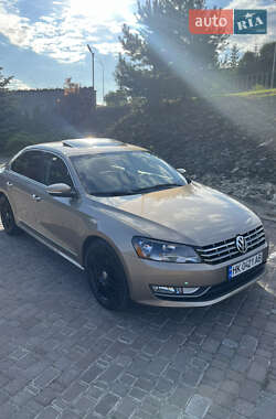 Седан Volkswagen Passat 2014 в Рівному