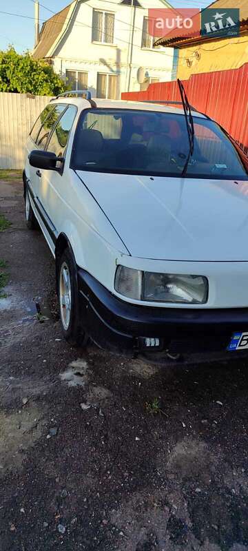 Універсал Volkswagen Passat 1991 в Глухові