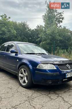 Седан Volkswagen Passat 2001 в Черновцах