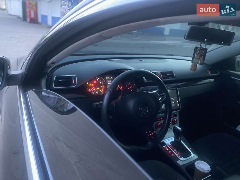 Седан Volkswagen Passat 2012 в Полтаве фото 13 Седан Volkswagen Passat 2012 в Полтаве