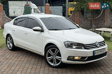 Седан Volkswagen Passat 2014 в 