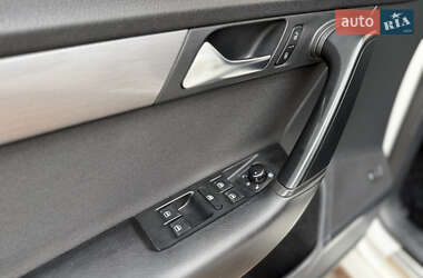 Седан Volkswagen Passat 2014 в 
