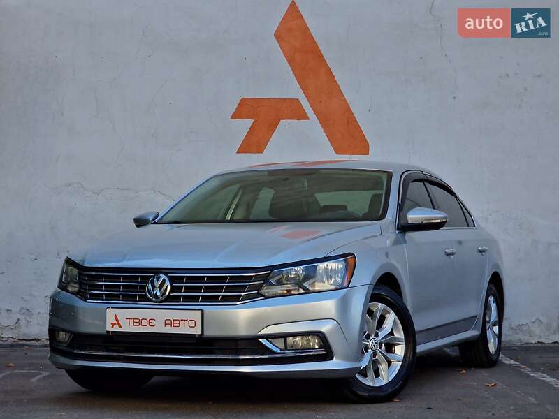Седан Volkswagen Passat 2016 в Одессе