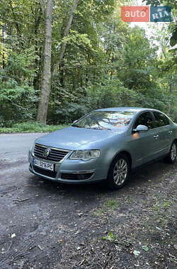 Седан Volkswagen Passat 2005 в Яготині