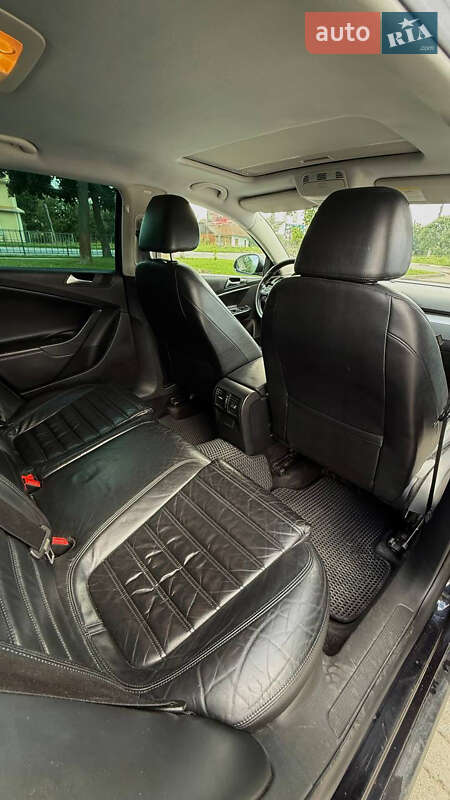 Универсал Volkswagen Passat 2010 в Коломые