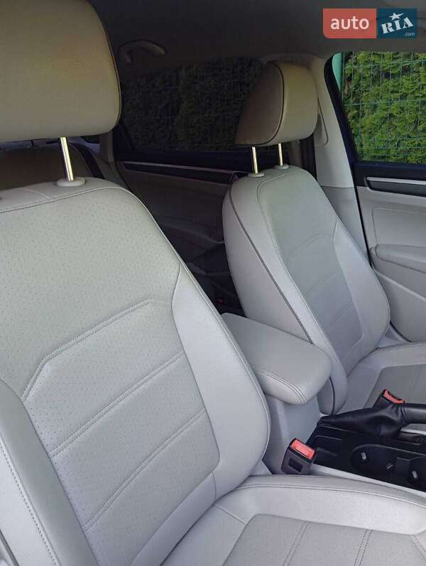 Седан Volkswagen Passat 2017 в Конопнице фото 15 Седан Volkswagen Passat 2017 в Конопнице