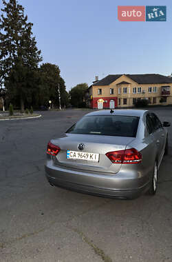 Седан Volkswagen Passat 2013 в 