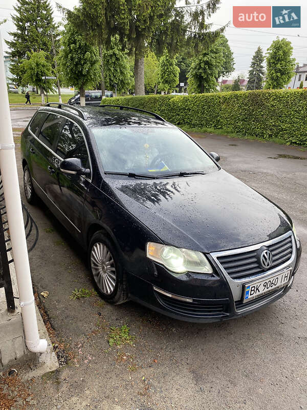 Volkswagen Passat 2010