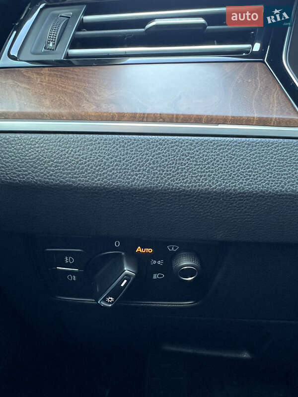 Седан Volkswagen Passat 2017 в Борщеве фото 25 Седан Volkswagen Passat 2017 в Борщеве