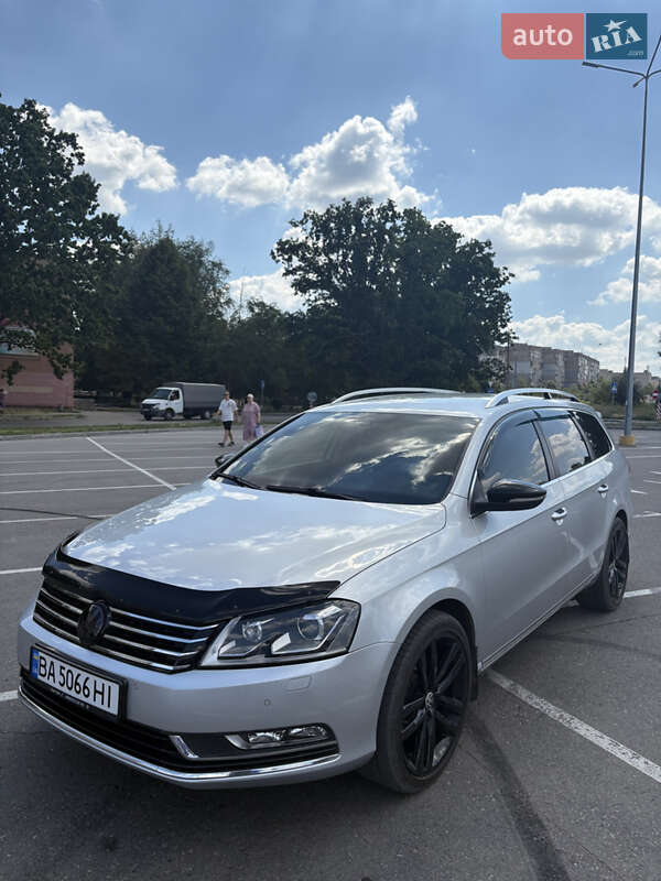 Универсал Volkswagen Passat 2014 в Кропивницком