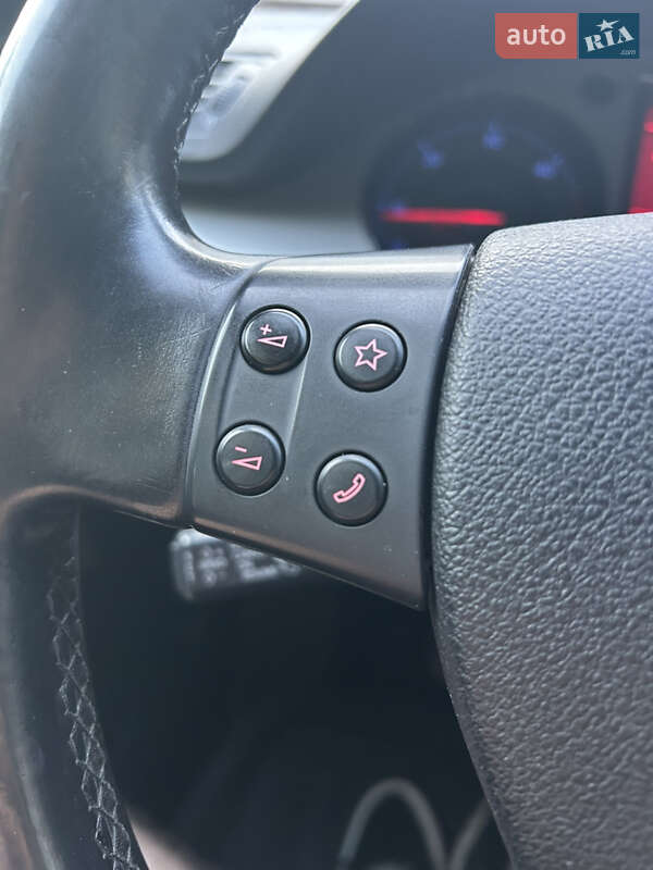 Универсал Volkswagen Passat 2007 в Житомире