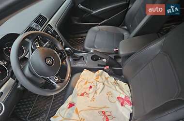 Седан Volkswagen Passat 2016 в 