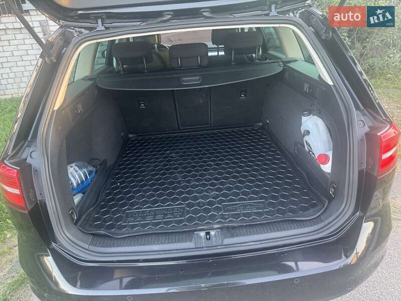 Универсал Volkswagen Passat 2015 в Харькове