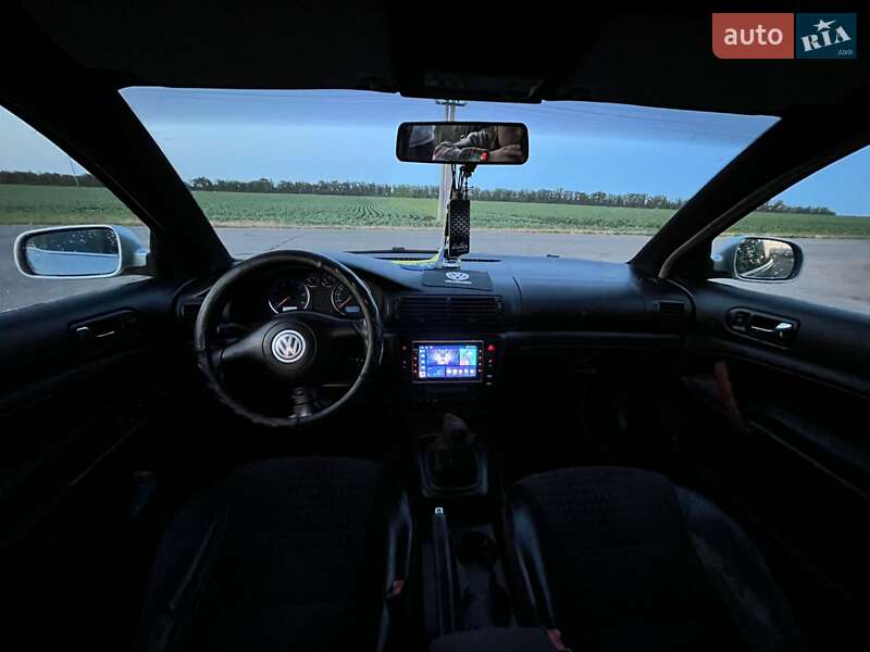 Седан Volkswagen Passat 2002 в Кропивницькому