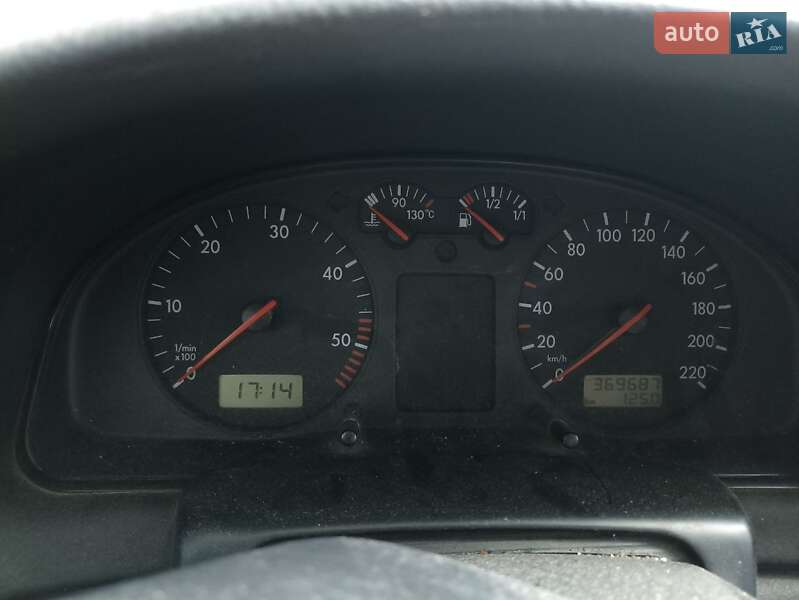 Универсал Volkswagen Passat 1999 в Ивано-Франковске