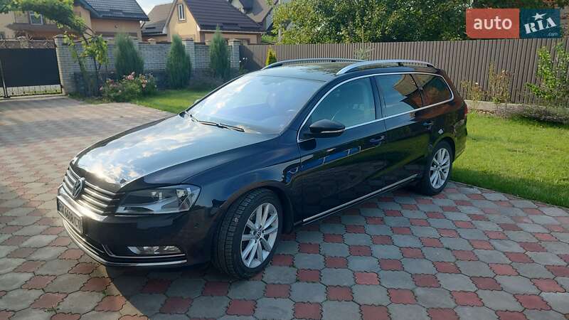 Універсал Volkswagen Passat 2012 в Полонному